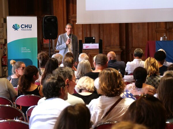 Conférence sur les 40 ans de la transplantation hépatique : professionnels et patients ont fait le point 3