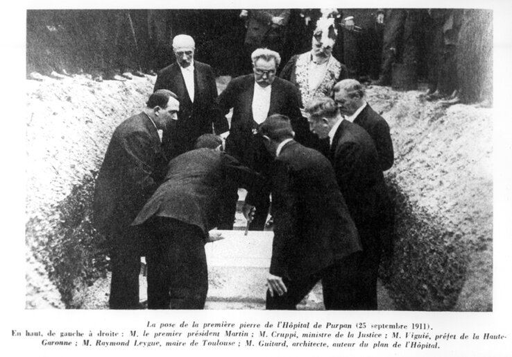 La première pierre de l'Hôpital de Purpan