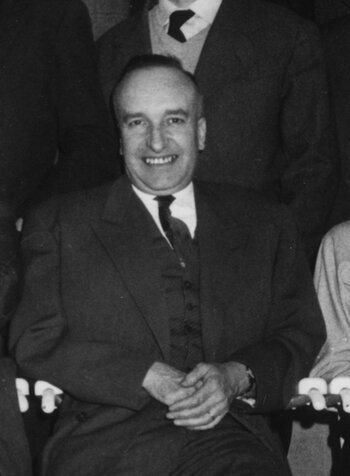 Le Professeur Georges Rieunau en 1957