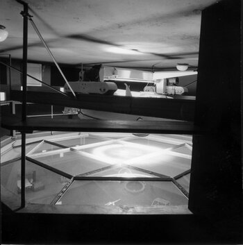Scialytique, vue depuis la galerie des étudiants, années 1960